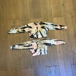 Katie J big sis lil sis matching sweatshirts, S and XL girl.